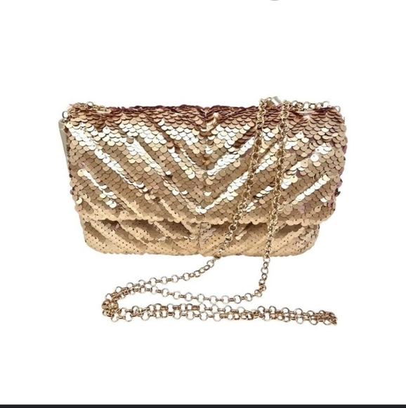 Nicole by Nicole Miller Handbags - NWT Nicole Miller Gold Sequin Chain Strap Crossbody Small Bag